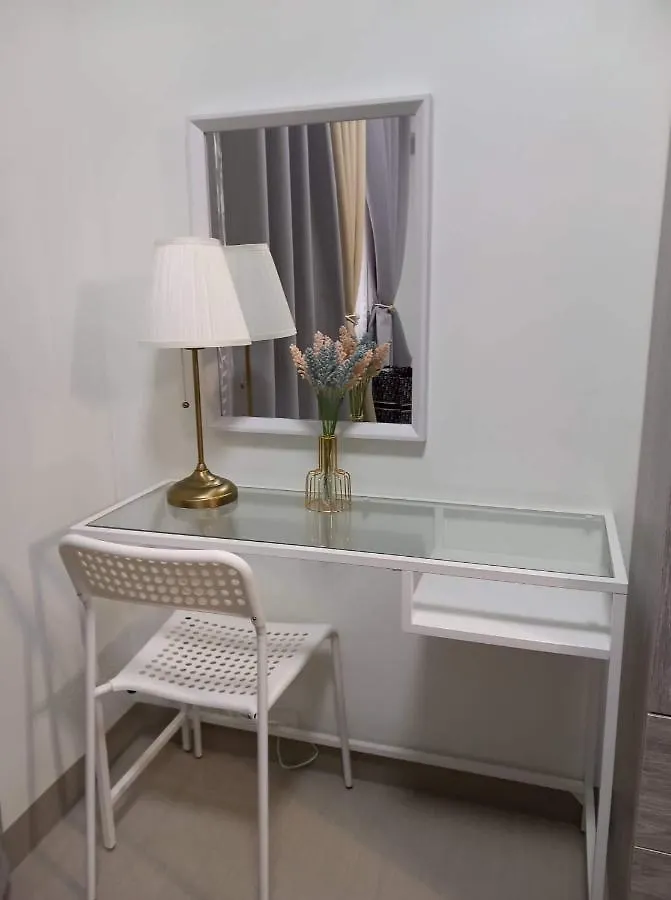 Shore 2 Condo Unit Near Moa Manila