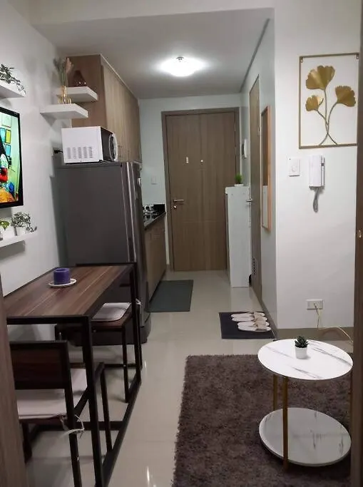 Shore 2 Condo Unit Near Moa Manila Apartment