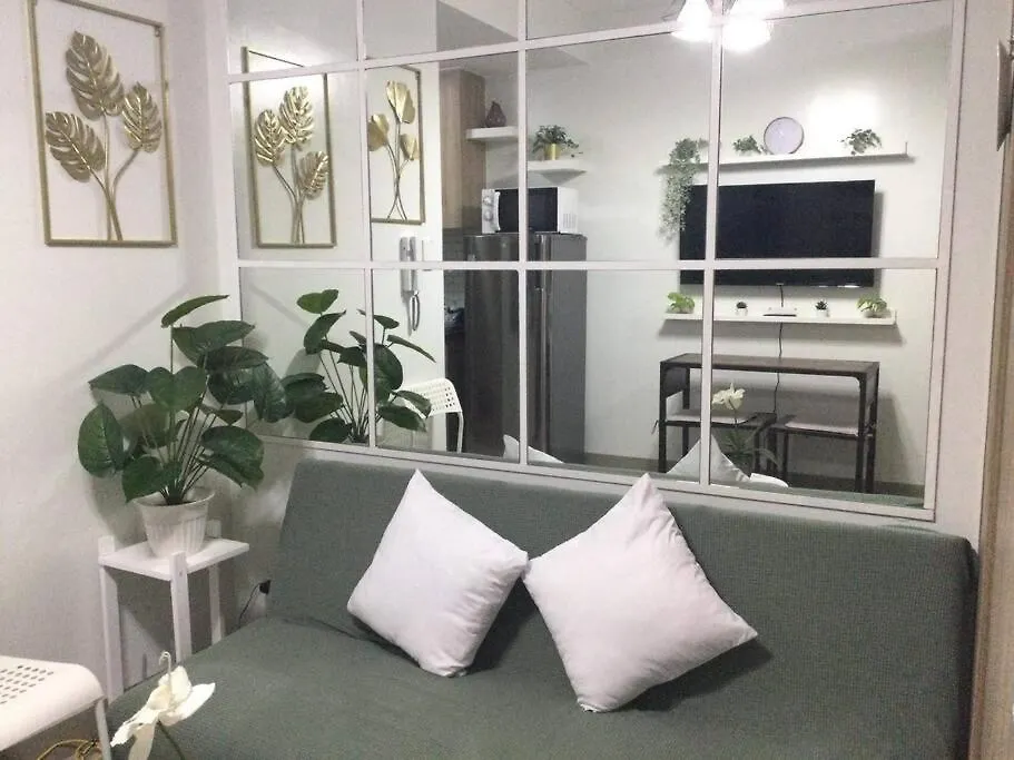 Shore 2 Condo Unit Near Moa Manila 0*,