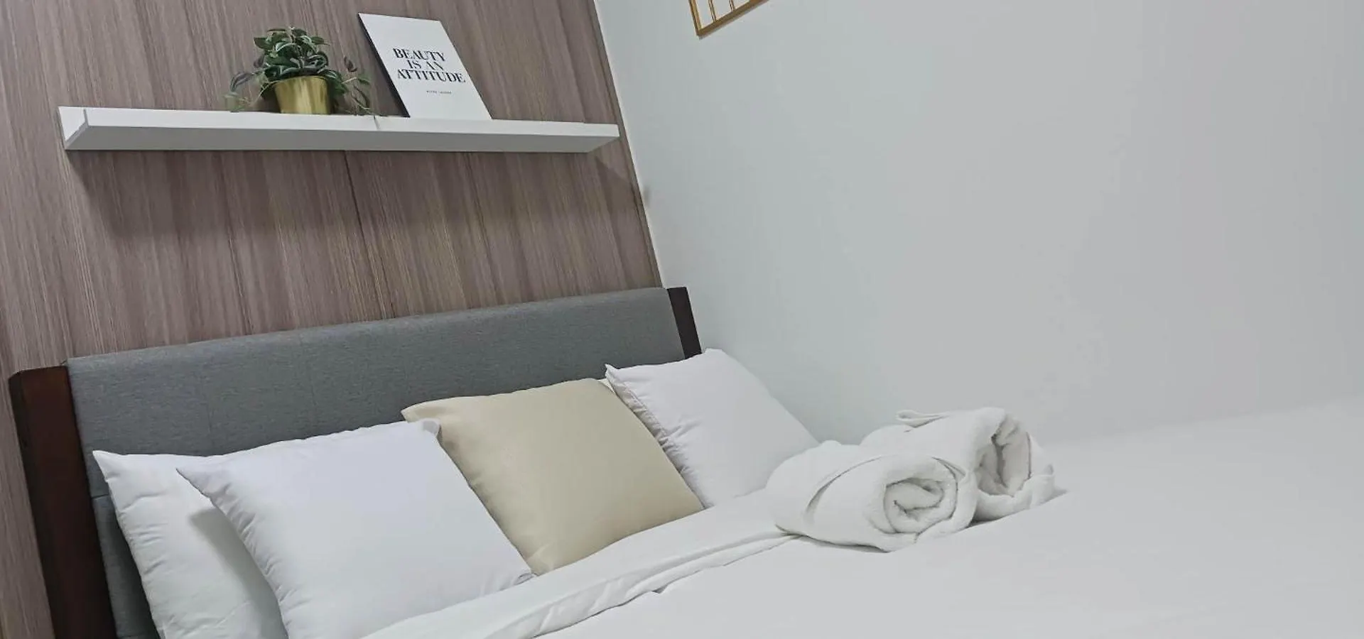 Apartment Shore 2 Condo Unit Near Moa Manila Philippines